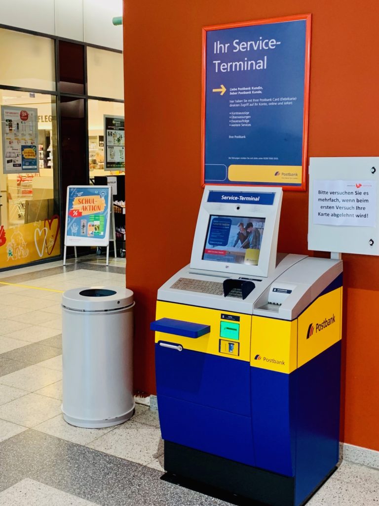Postbank Kontoauszüge Automat In Der Nähe PROHLISZENTRUM - Postbank Service Terminal im PROHLISZENTRUM